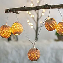 Load image into Gallery viewer, Eambrite LED Batteriebetrieben Innen Lichterkette, Lichterkette Rattan Ball für Weihnachten Hochzeit 1,65M,Lichterkette Boho Warmweiß Party Deko