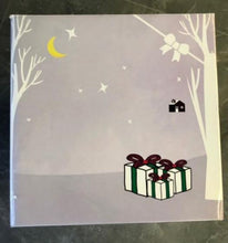 Load image into Gallery viewer, EAMBRITE 3PK Light up Boxes Silver Snowflake Patterned Gift Boxes with Warm White Lights Plug in for Christmas Decorations Home and Outdoor Décor